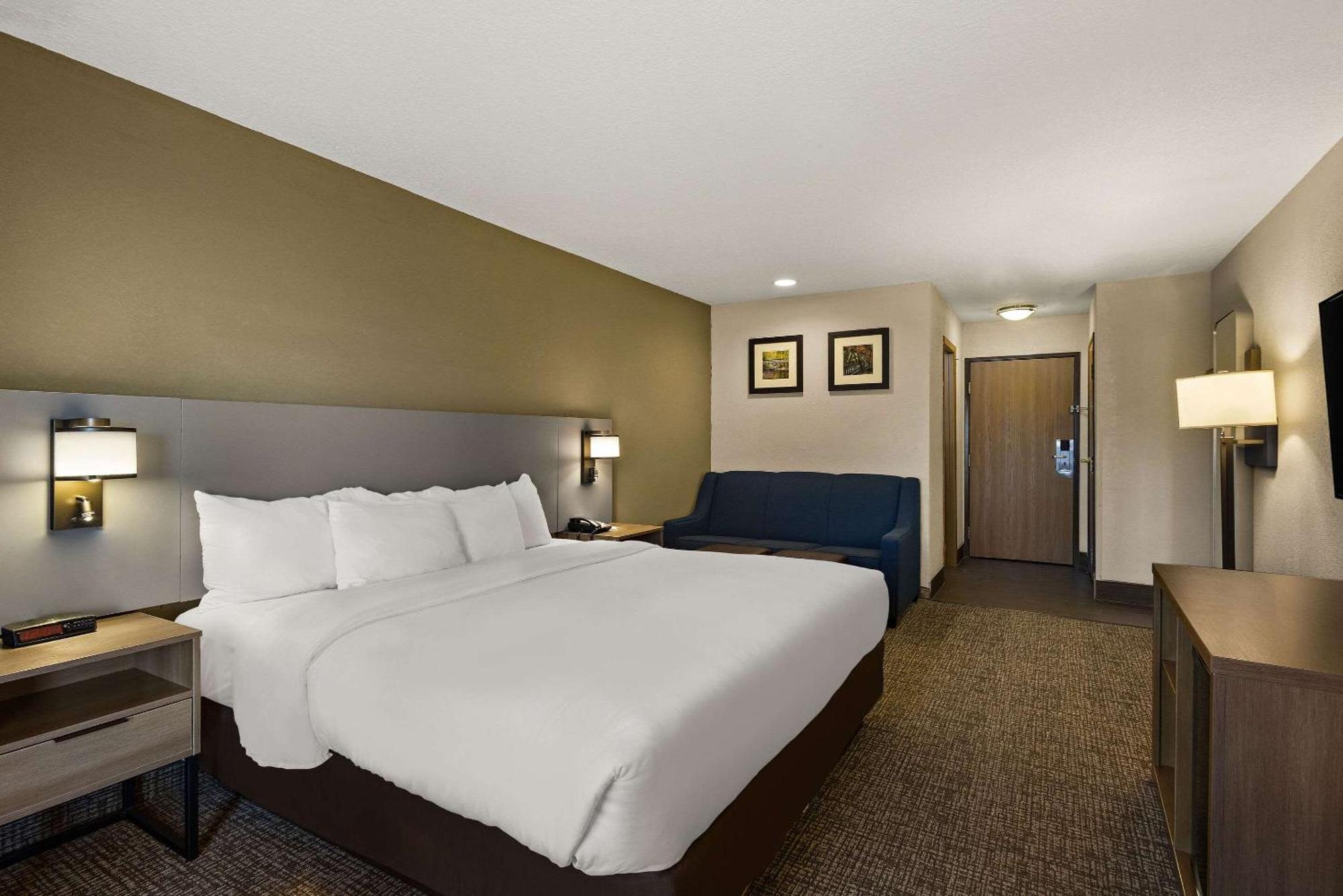 Comfort Inn Huntington Near University Buitenkant foto